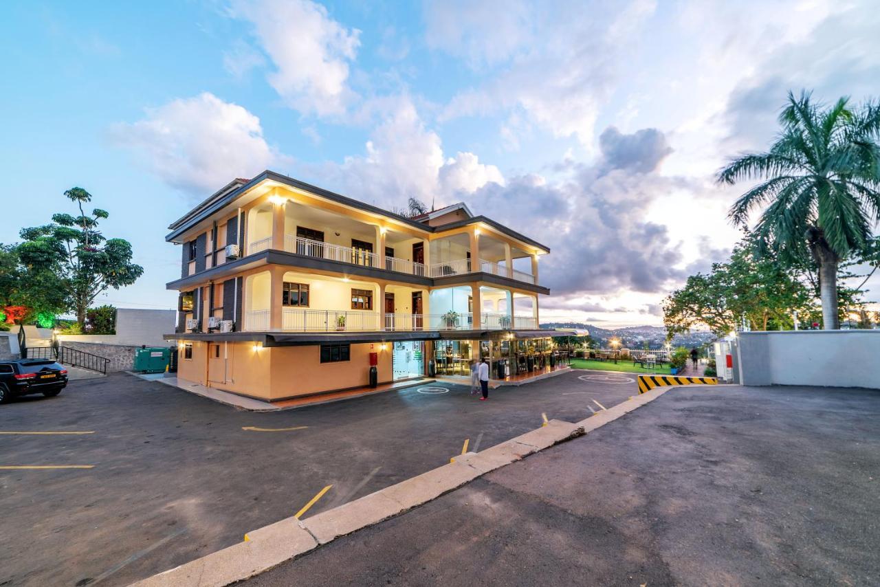 Afro Park Hotel Kampala Exterior photo